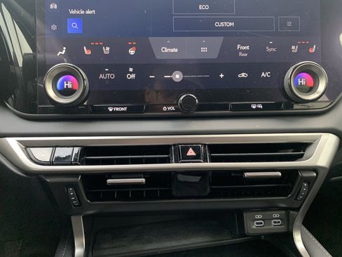 Used 2024 Lexus RX 350 Premium Plus image 29