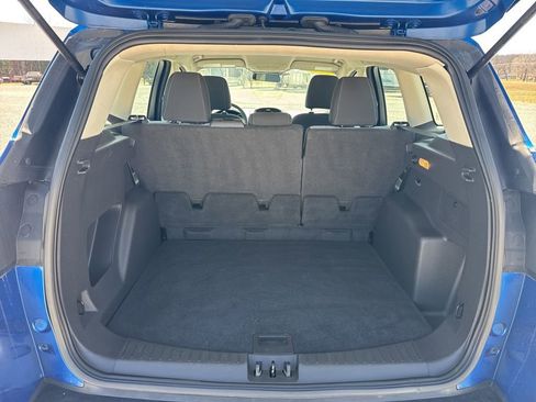 Used 2017 Ford Escape S image 12