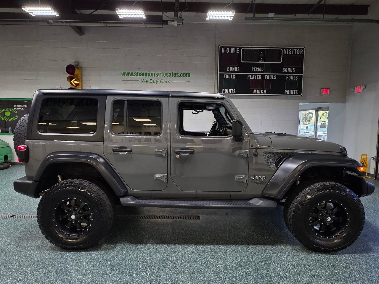 Used 2018 Jeep Wrangler Unlimited Sport S AWD/4WD image 5
