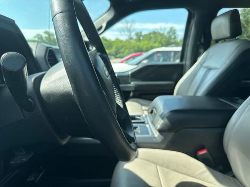 Used 2020 Ford F150 XLT w/ Equipment Group 302A Luxury AWD/4WD image 33