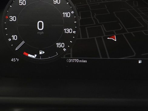 Used 2023 Land Rover Defender 110 SE image 25