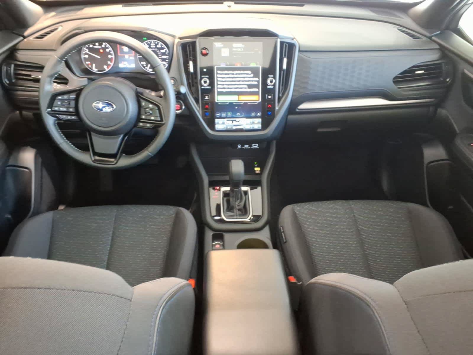 Used 2025 Subaru Forester Premium AWD/4WD image 13
