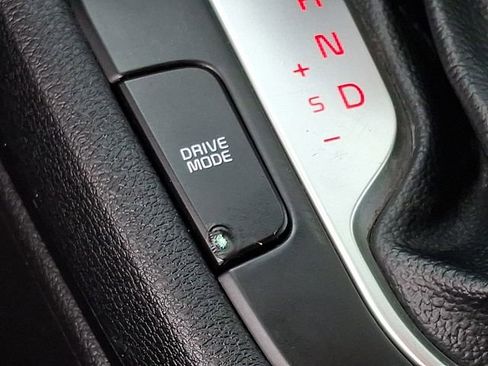 Certified 2024 Kia Forte LXS w/ LXS Technology Package image 24