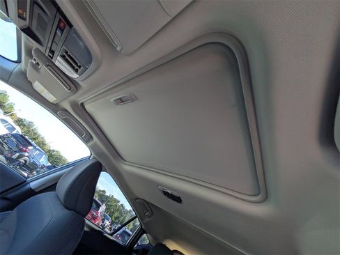 New 2026 Subaru Crosstrek 2.0i Premium image 19