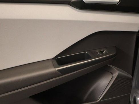 Used 2022 Volkswagen Taos S image 25