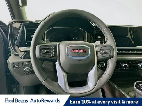 New 2026 GMC Sierra 1500 SLT w/ SLT Premium Plus Package image 7