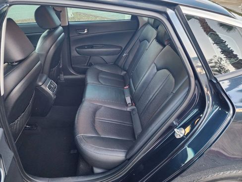 Used 2017 Kia Optima EX FWD image 31