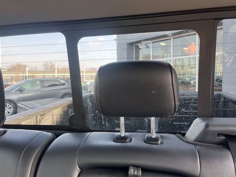 Certified 2022 Ford F150 Lariat w/ Equipment Group 502A High image 15