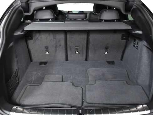 Used 2025 BMW X4 xDrive30i image 33