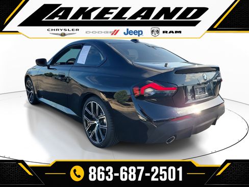 Used 2023 BMW 230i Coupe w/ Convenience Package RWD image 6