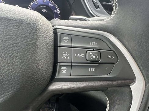 Certified 2023 Jeep Grand Cherokee Limited image 26