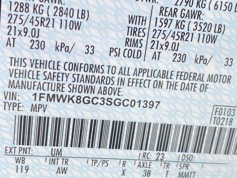 Certified 2025 Ford Explorer ST w/ Sun And Sound Package AWD/4WD image 32