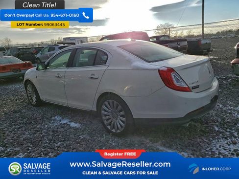 Used 2013 Lincoln MKS image 3