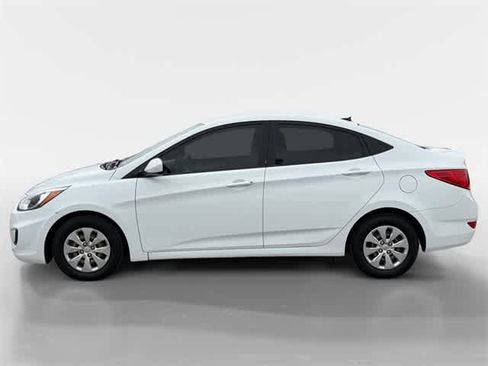 Used 2016 Hyundai Accent SE image 11