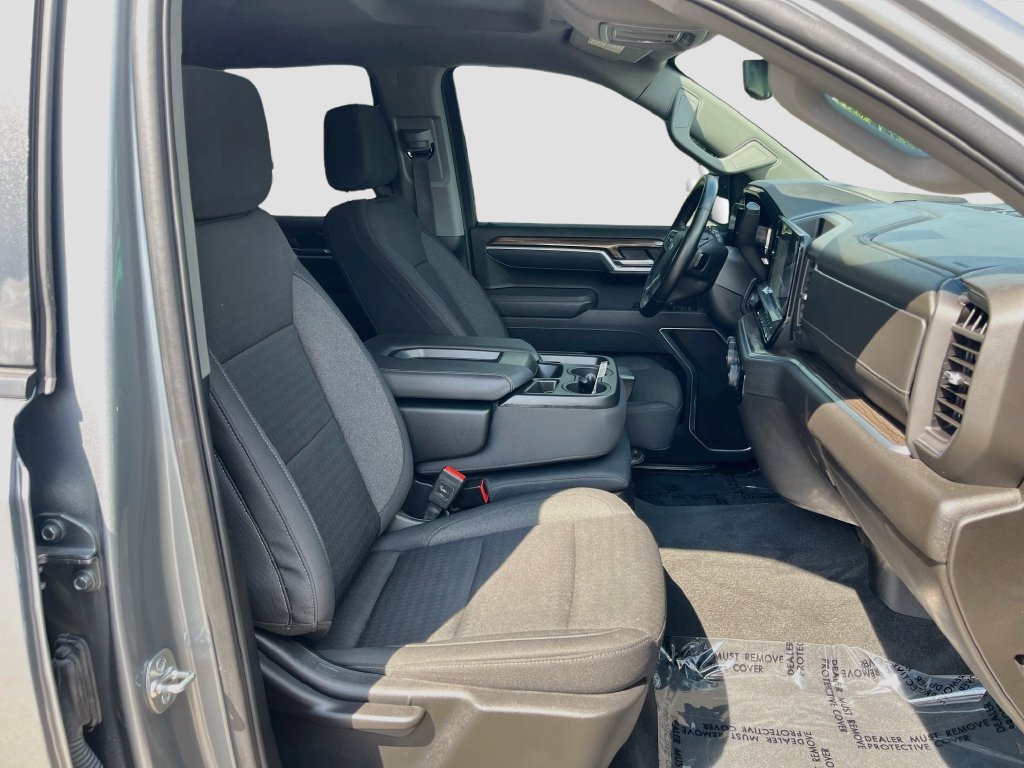 Used 2025 Chevrolet Silverado 1500 RST RWD image 28