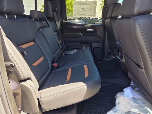 New 2026 GMC Sierra 1500 AT4 w/ AT4 Premium Package AWD/4WD image 14