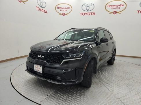 Used 2023 Kia Sorento SX FWD image 2