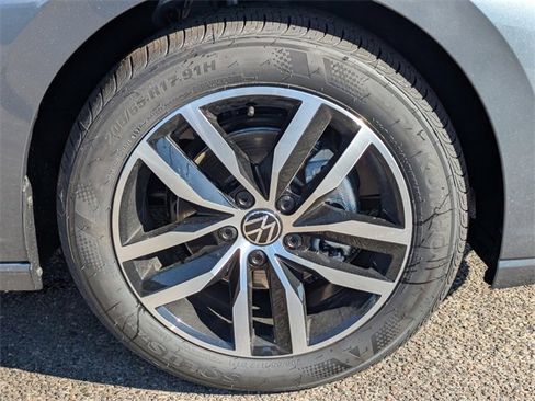 New 2026 Volkswagen Jetta SE image 11