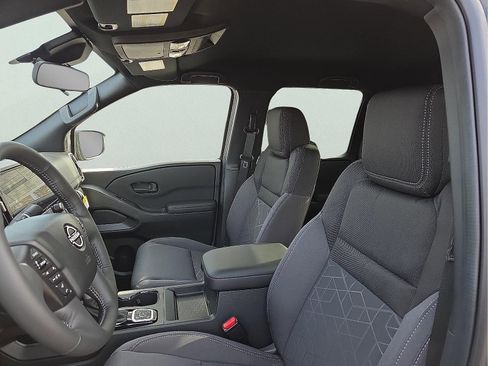 New 2026 Nissan Frontier SV image 10