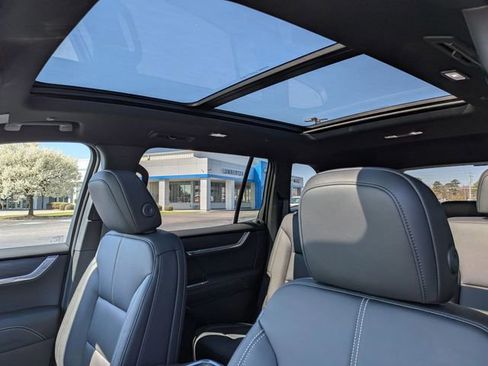 New 2026 GMC Acadia Elevation image 17