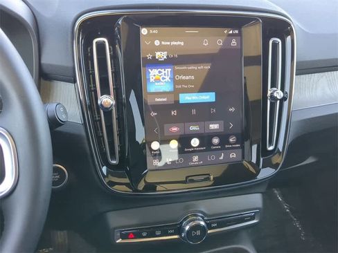 Used 2026 Volvo XC40 B5 Plus w/ Protection Package Premier image 26
