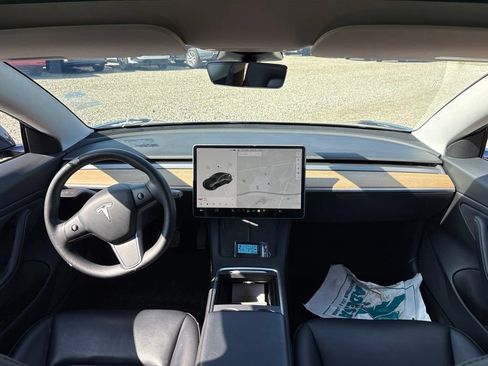 Used 2021 Tesla Model 3 Long Range AWD/4WD image 18