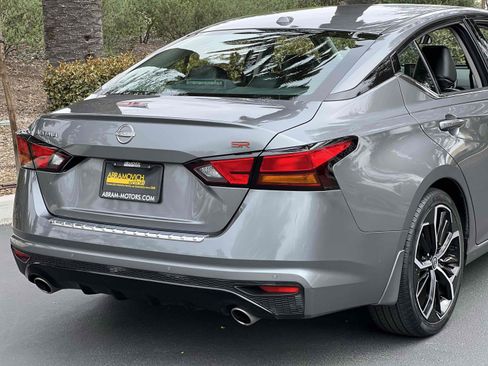 Used 2023 Nissan Altima 2.5 SR w/ SR Premium Package image 63