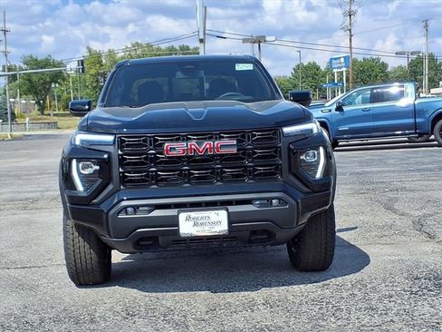 New 2026 GMC Canyon Elevation w/ Convenience Package image 9