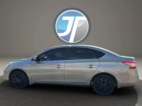 Used 2014 Nissan Sentra S FWD image 21