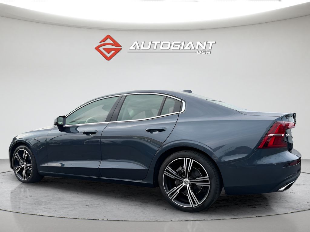 Used 2021 Volvo S60 T5 Inscription FWD image 4