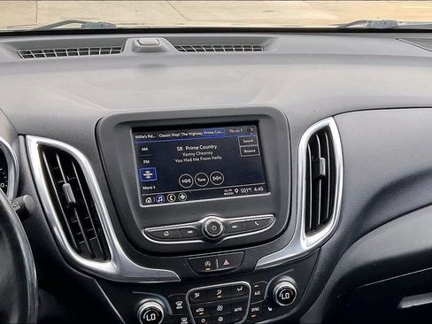 Used 2022 Chevrolet Equinox LT FWD image 6