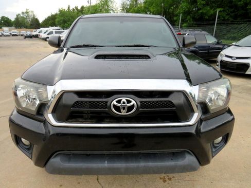 Used 2015 Toyota Tacoma 4x4 Double Cab image 2