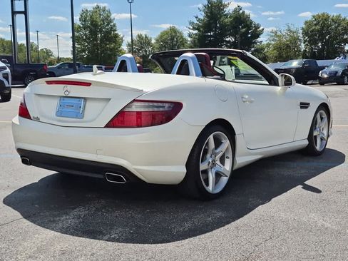 Used 2015 Mercedes-Benz SLK 250 image 3