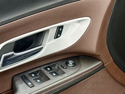 Used 2012 Chevrolet Equinox LTZ image 8