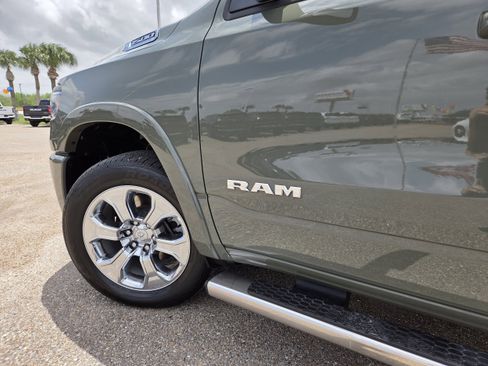 New 2026 RAM 1500 Lone Star AWD/4WD image 12