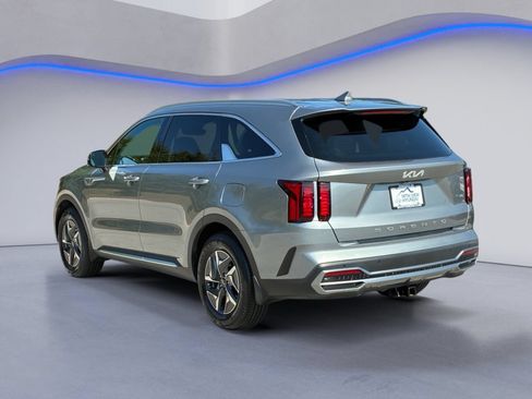 Used 2022 Kia Sorento EX FWD image 6