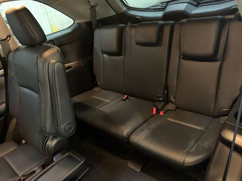 Used 2018 Toyota Highlander Limited image 18
