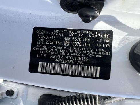 Used 2016 Hyundai Equus Signature RWD image 13