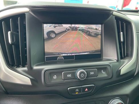 Used 2022 GMC Terrain SLE w/ Driver Convenience Package AWD/4WD image 22