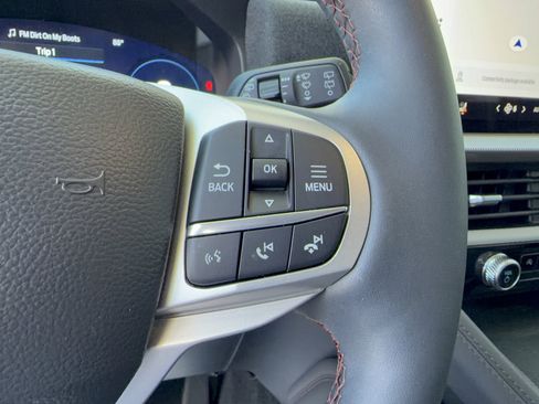 Certified 2025 Ford Explorer Active w/ Active Comfort Package RWD image 25