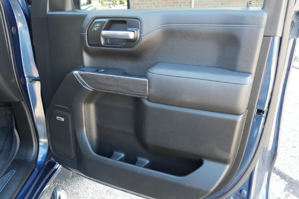 Used 2019 Chevrolet Silverado 1500 LTZ w/ LTZ Premium Package AWD/4WD image 13