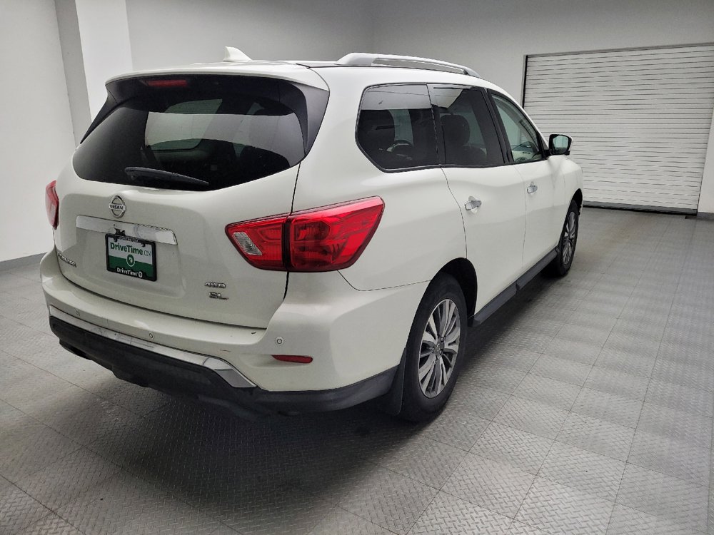 Used 2020 Nissan Pathfinder SL AWD/4WD image 9