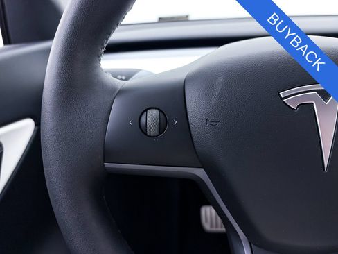 Used 2022 Tesla Model Y Performance AWD/4WD image 27