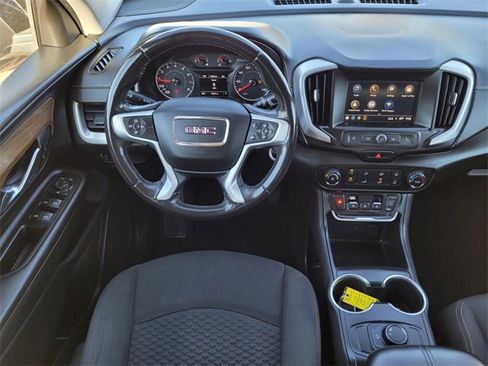 Used 2018 GMC Terrain SLE image 18