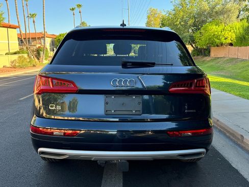 Used 2019 Audi Q5 2.0T Premium AWD/4WD image 4