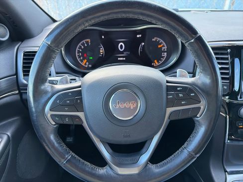 Used 2020 Jeep Grand Cherokee Limited X image 16