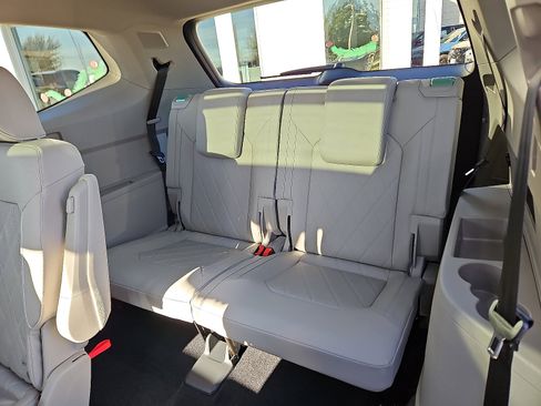 New 2026 Volkswagen Atlas SEL Premium R-Line image 11