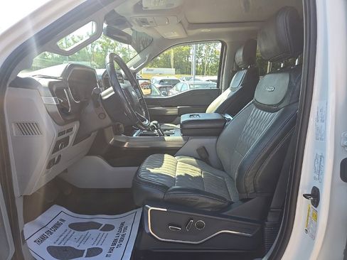 Used 2022 Ford F150 Limited image 10