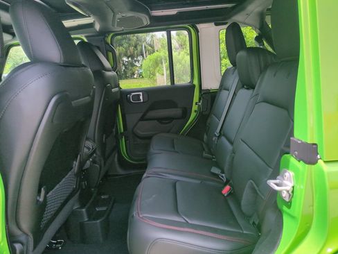 New 2026 Jeep Wrangler Unlimited Rubicon AWD/4WD image 14