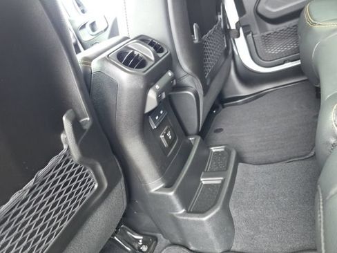 Used 2025 Jeep Wrangler Unlimited Sahara w/ Safety Group AWD/4WD image 34